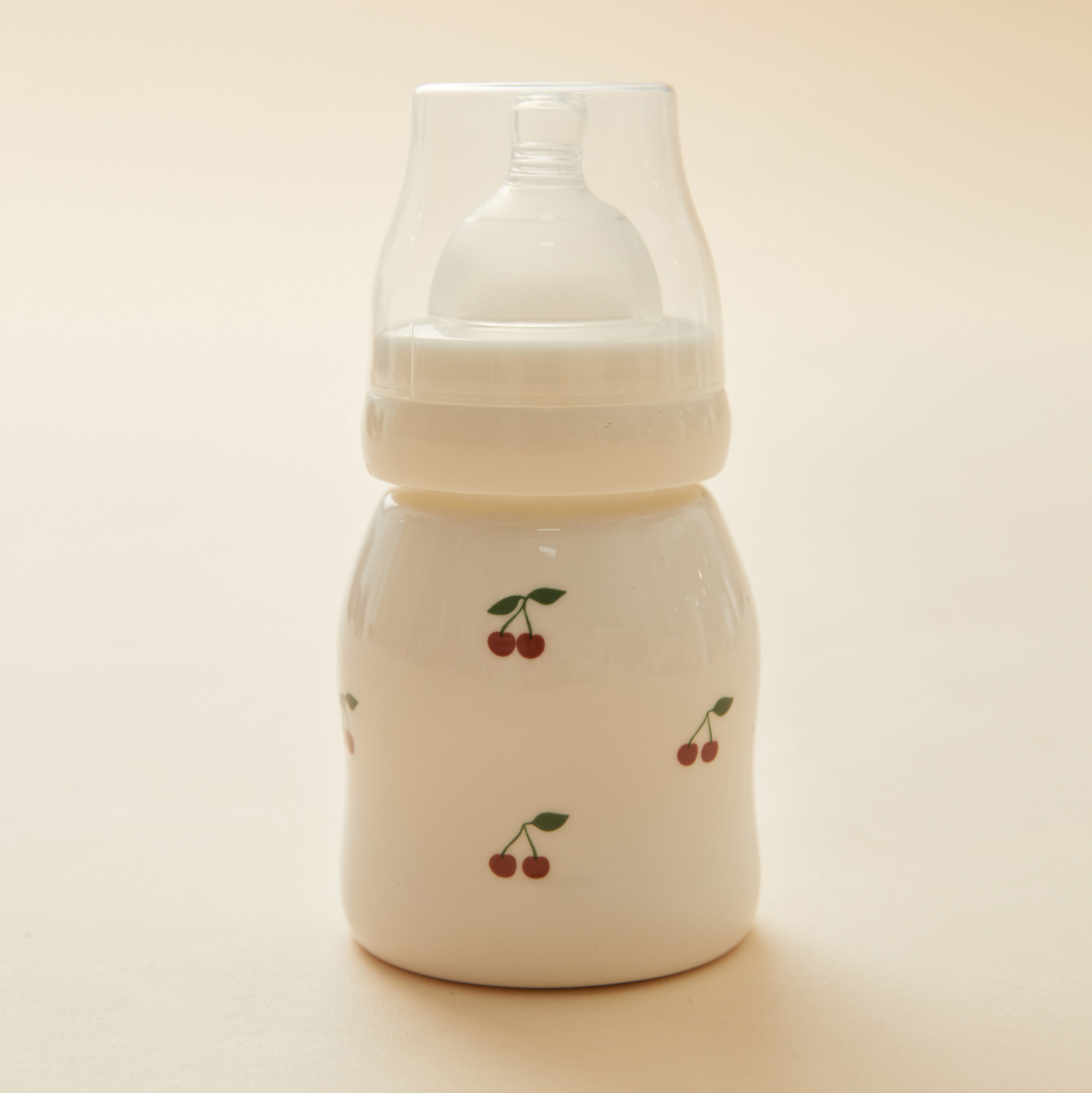 Petit cherry baby bottle : momma x myforêt : 220ml 320ml / ready to ship